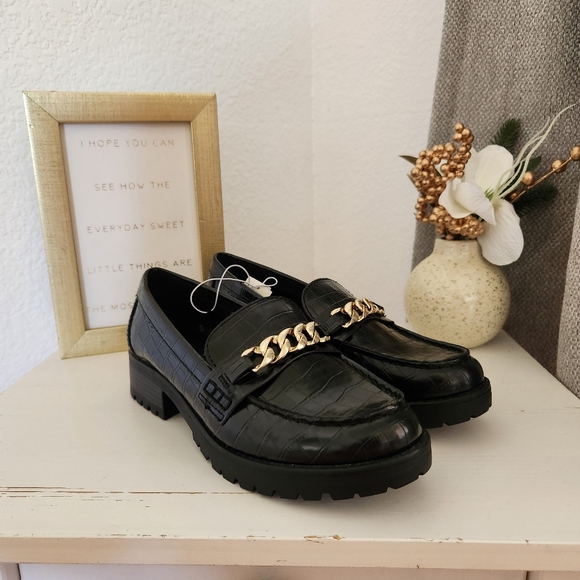 NWT Women's Loafers Slip Ons Chunky Platform Sole Loafers Women's Shoes Size 8 - Picture 2 of 5